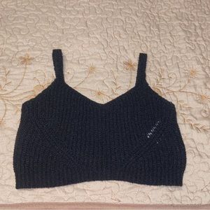 Knitted black crop top